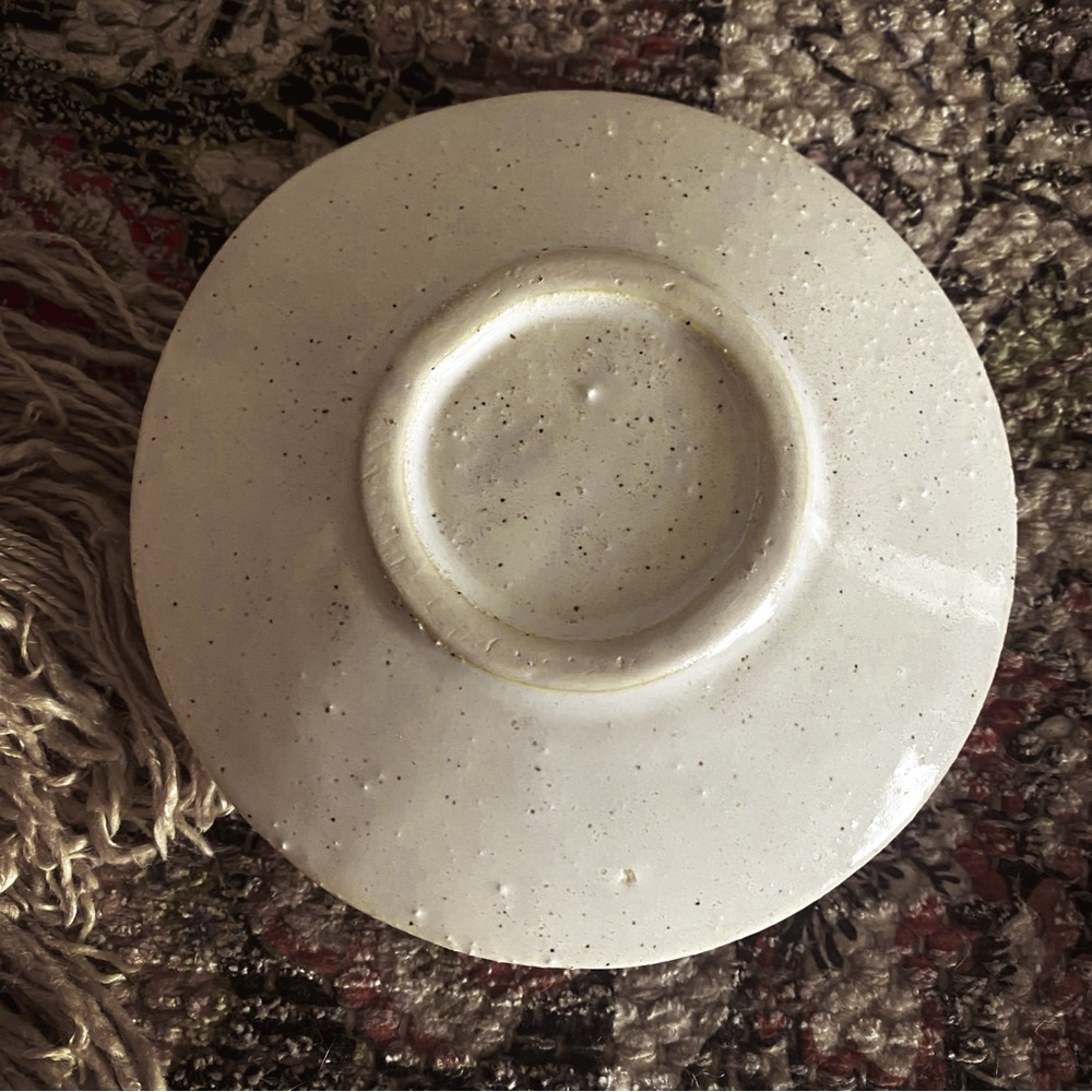 Rustic Vintage Cream Ceramic Taper Candle Holder - Picture 6 of 7